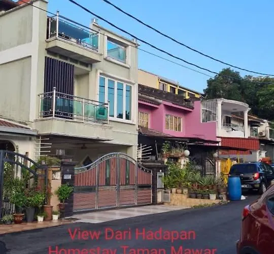 Mawar Homestay