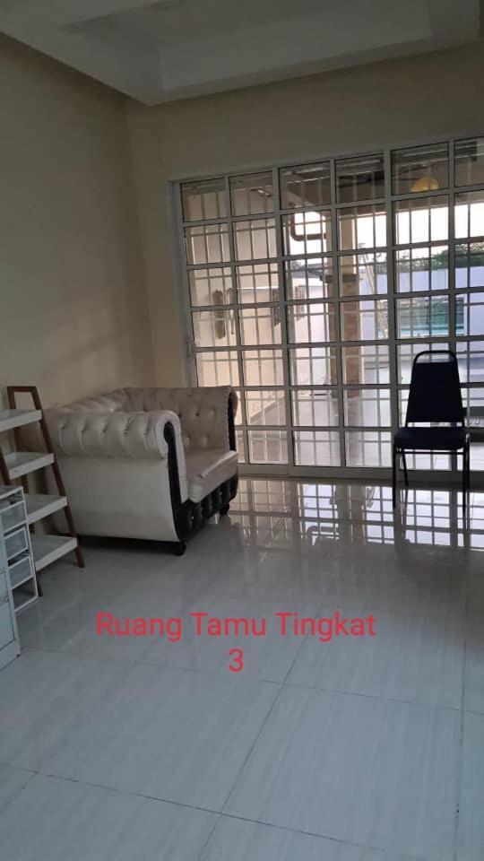 Rumah percutian Mawar Kuala Lumpur